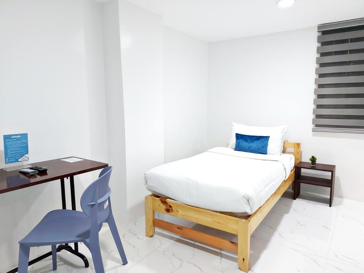 Airobedz Bgc - Near Uptown Hotel Manila Exterior photo